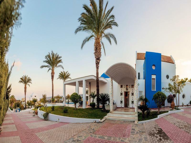 Grande Dame Villa Of Rhodes Asgourou Bagian luar foto